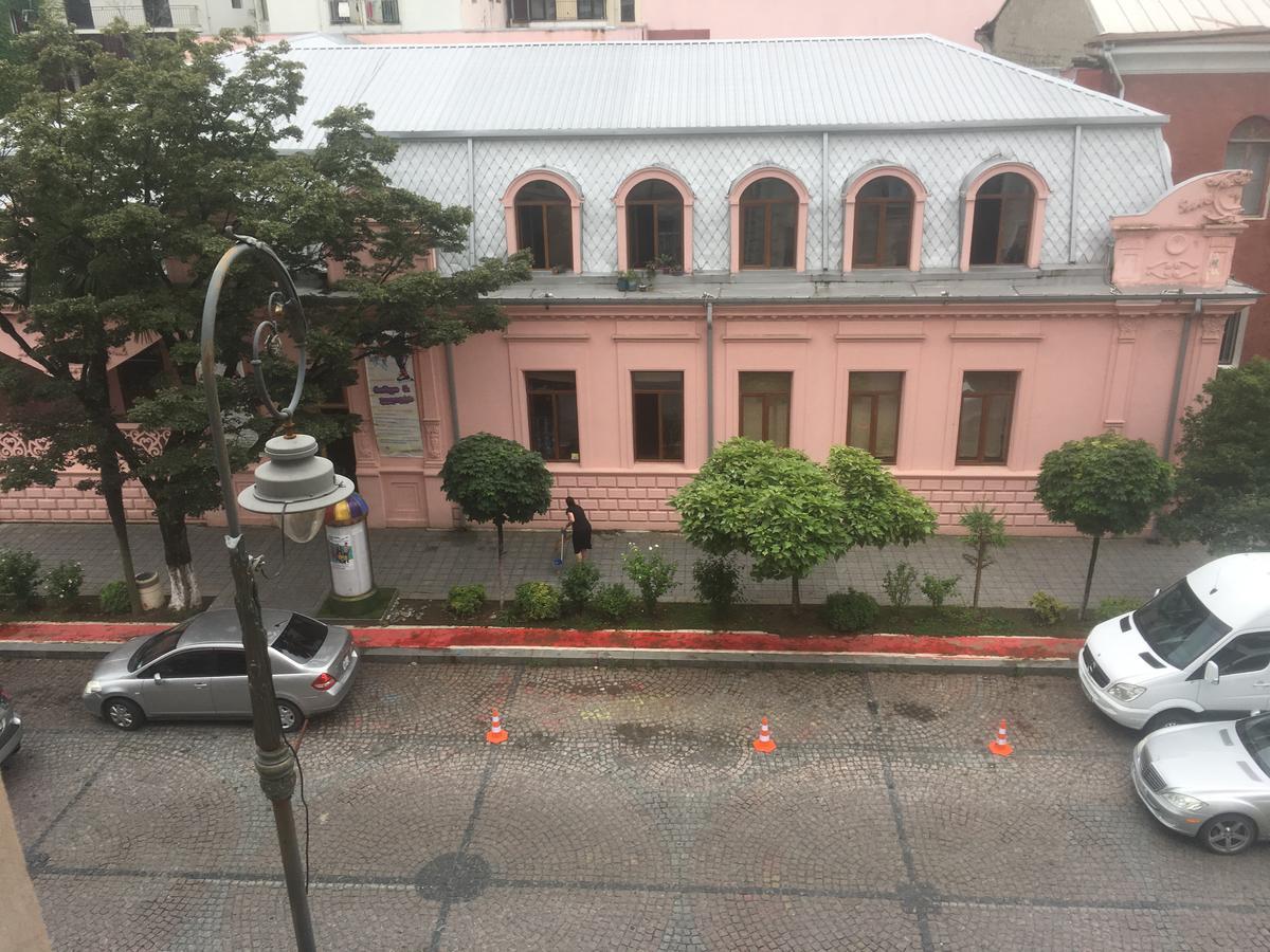 Duru'S Apartment With 3 Bedrooms Batumi Exterior photo