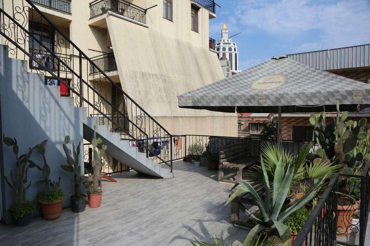 Duru'S Apartment With 3 Bedrooms Batumi Exterior photo